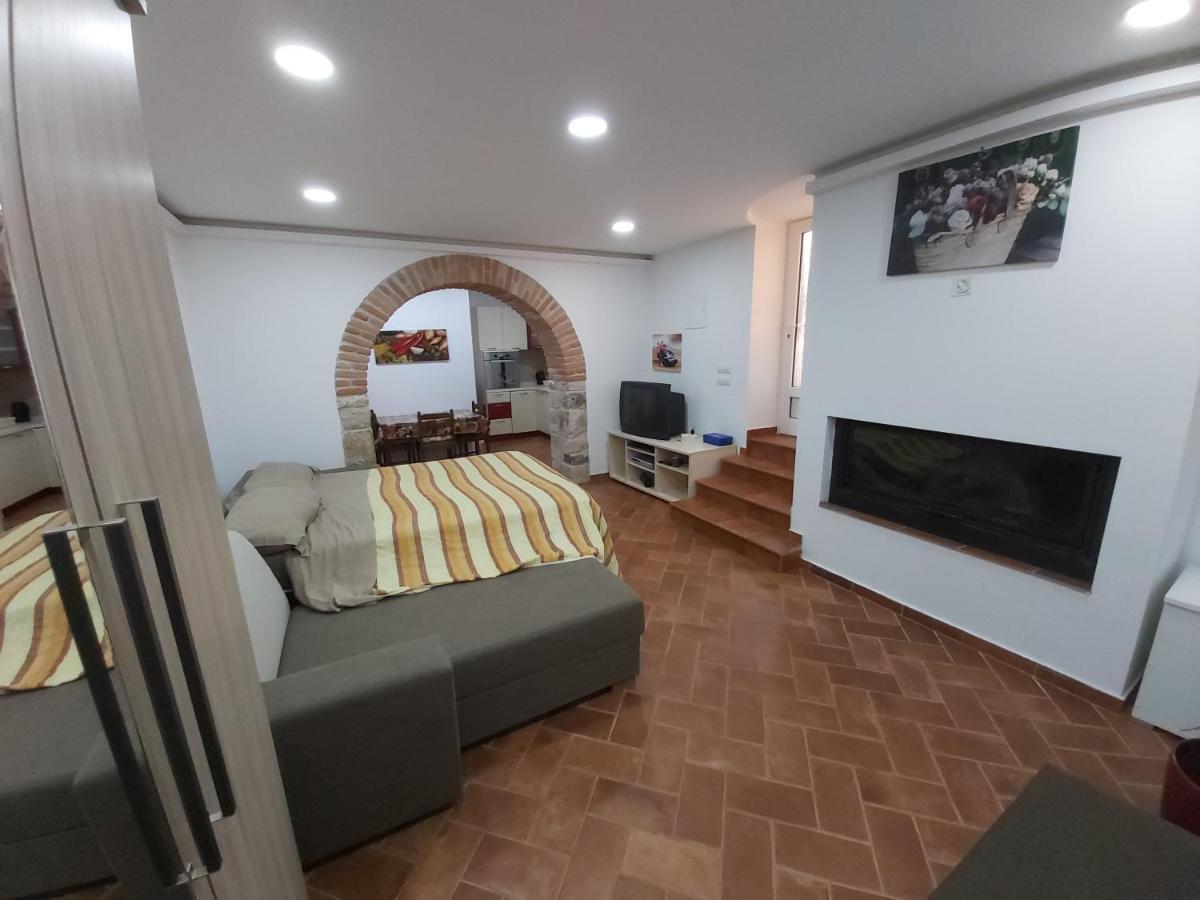 Studio Apartman Marko โปเรช ภายนอก รูปภาพ