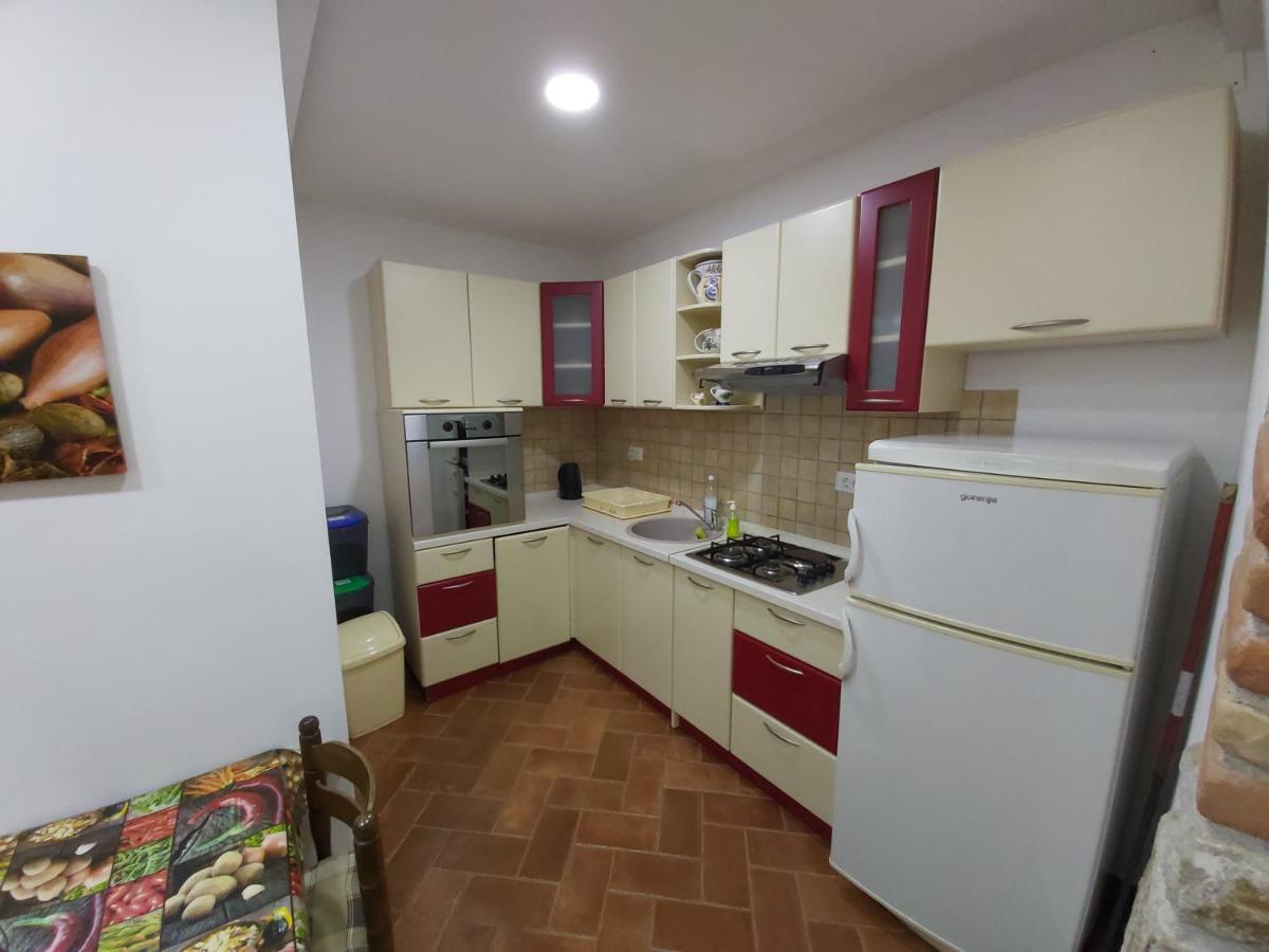 Studio Apartman Marko โปเรช ภายนอก รูปภาพ